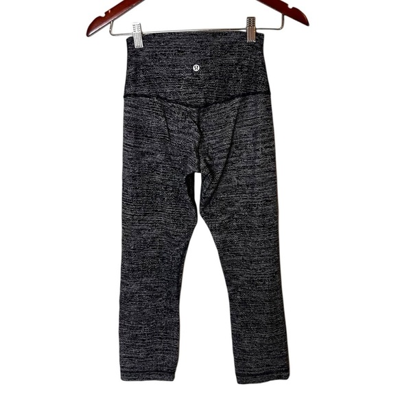 Lululemon Align Crop *21" Twillines Ice Grey Black - Picture 7 of 13